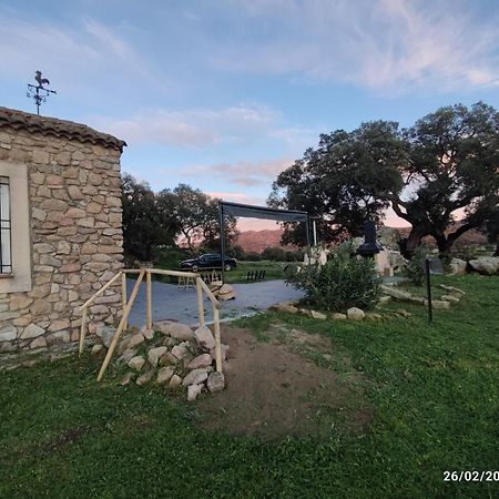 Rucanon 2 La Casa Del Campo 4 Estrellas, Piscina Y Golf Montanchez Luaran gambar